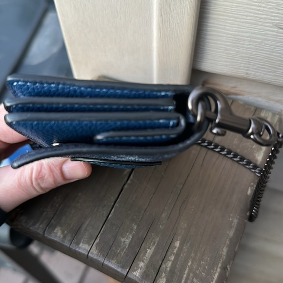 Coach RARE like new Horse and Carriage wallet on chain - Picture 5 of 13
